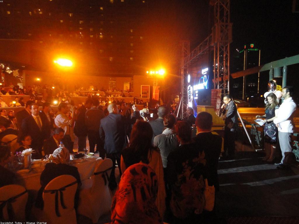 សំនួរ និង ចម្លើយ៖ ការពន្យល់អំពីការប្រកួតប្រជែងក្នុងកម្មវិធីសង្គម